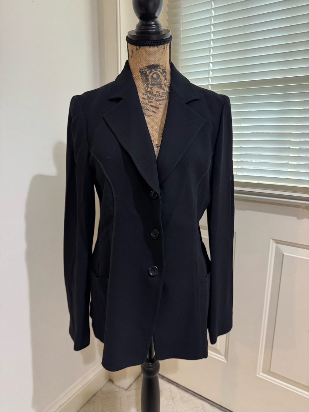 Armani Collezioni Black Women's Single-Breasted wool blend Blazer